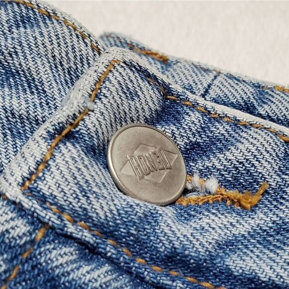 VINTAGE 1980s Bongo Light Stone Wash High Waisted Slim Tapered Skinny Leg Jeans - Picture 13 of 16